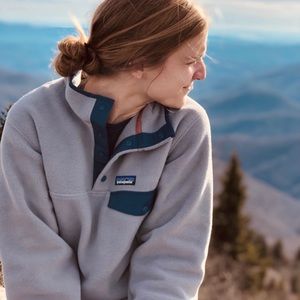 Patagonia Women’s Lightweight Fleece Snap Pullover